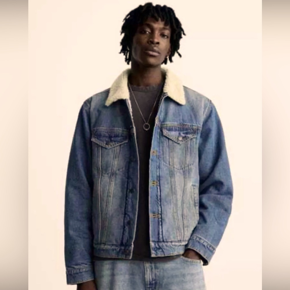 Zara Shearling Detail Denim Jacket